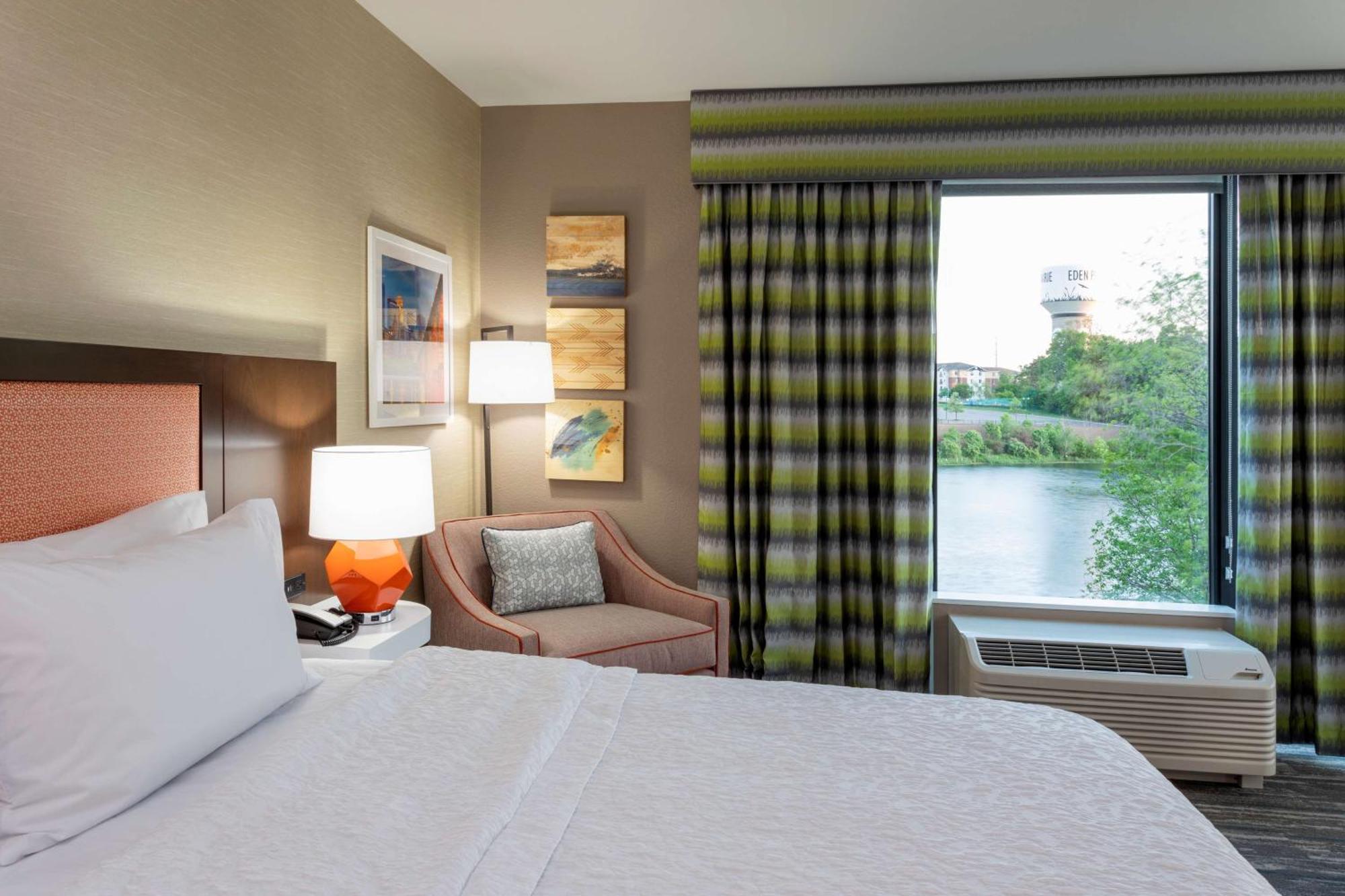 Hampton Inn Eden Prairie Minneapolis Exteriör bild